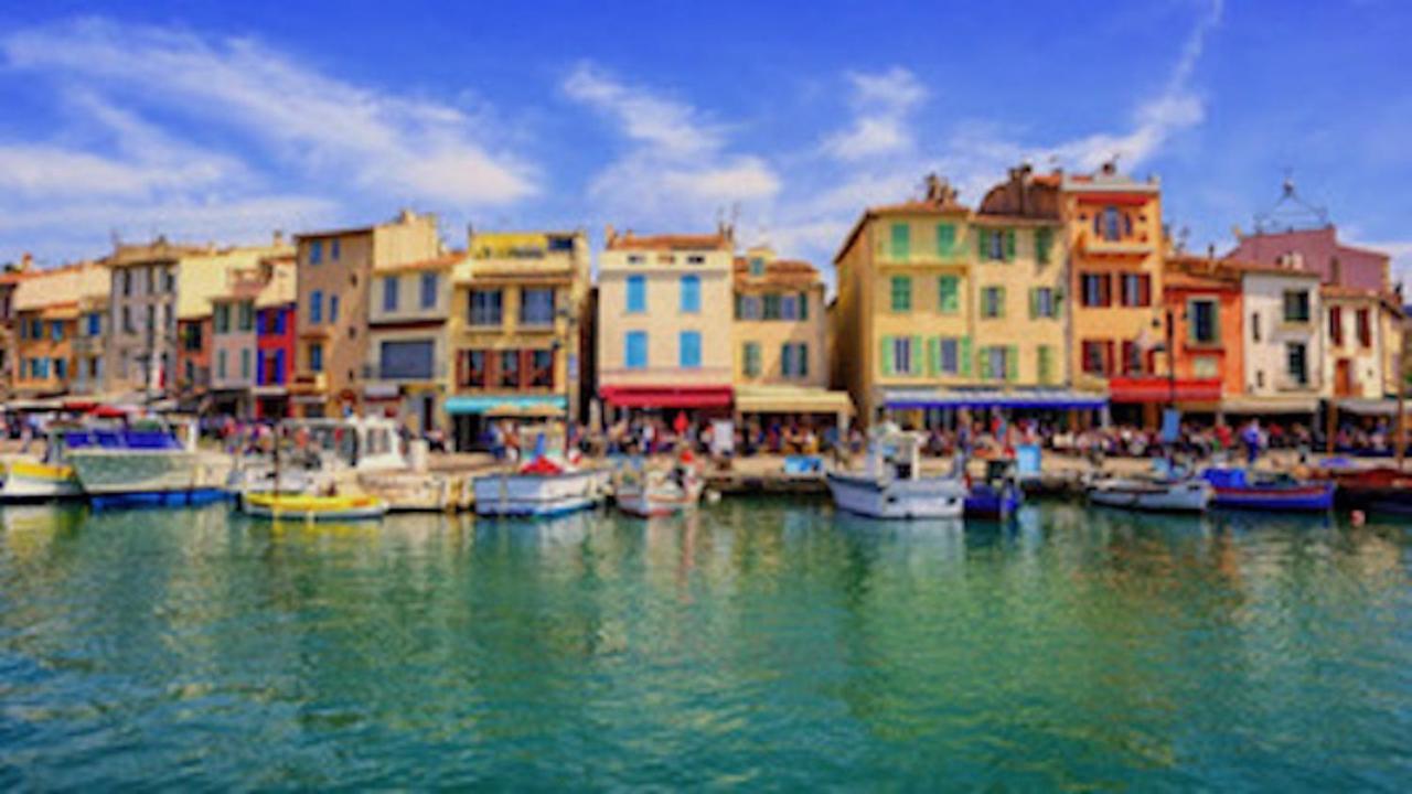 Coeur De - 200 M Du Port Et - Parking Prive Apartment