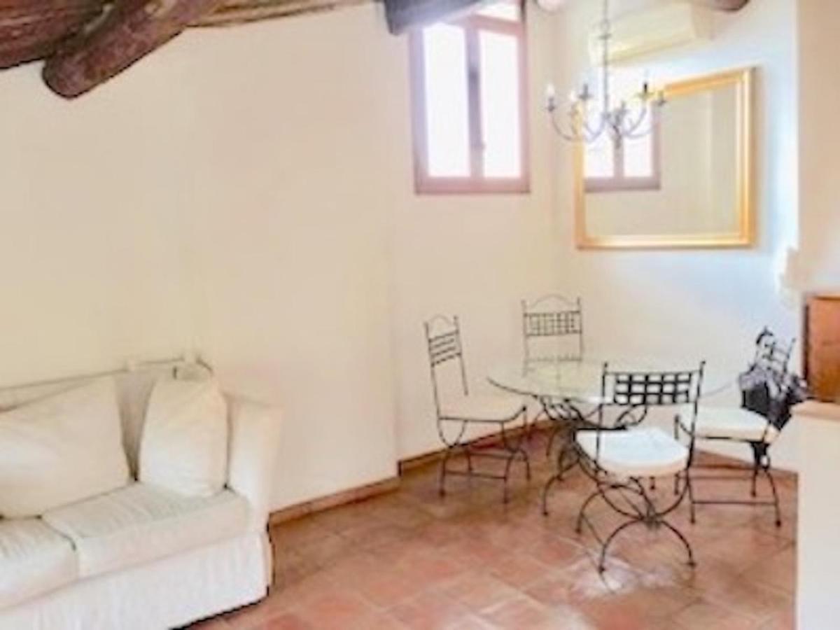Apartment Coeur De - 200 M Du Port Et - Parking Prive Cassis