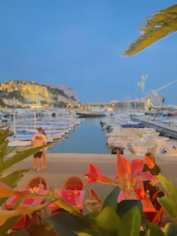 Apartment Coeur De - 200 M Du Port Et - Parking Prive *