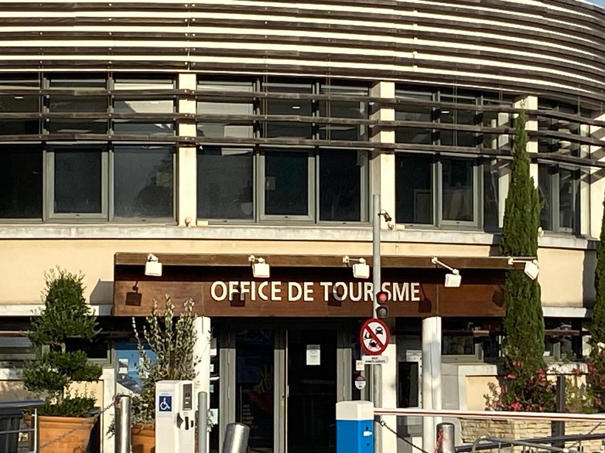 Coeur De - 200 M Du Port Et - Parking Prive Apartment *